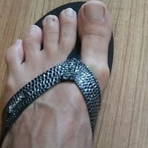 Reef flip flops silver and black bling